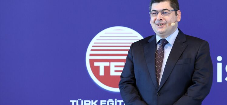 İş Portföy TEV Eğitime Destek Serbest Fon, gençlerin eğitimine sürdürülebilir katkı modelini getiriyor