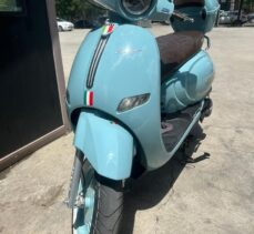 İstanbul'da motosikletiyle engelli asansörüne binen sürücüye ceza kesildi