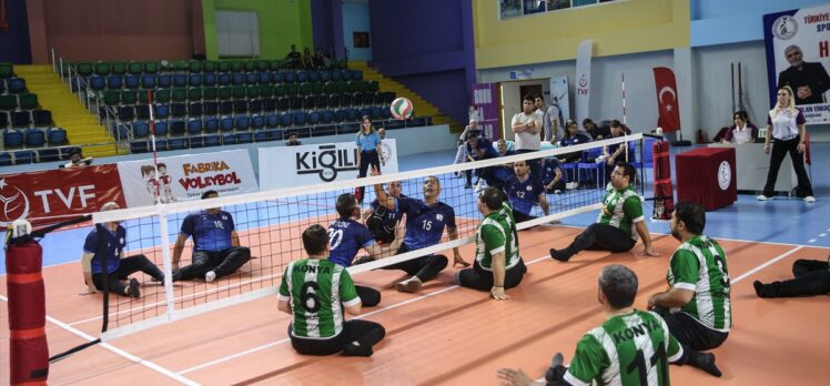 Mersin'de Oturarak Voleybol Süper Ligi final maçları başladı