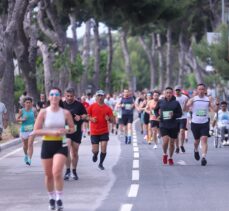 Salomon Çeşme Yarı Maratonu koşuldu