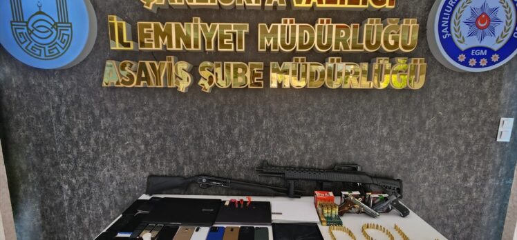 Şanlıurfa'da telefonla dolandırıcılık yaptıkları iddiasıyla 5 şüpheli yakalandı
