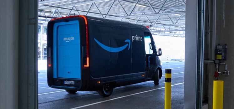 Amazon'un Avrupa'da ilk elektrikli teslimat minibüsleri Almanya yollarına çıkacak