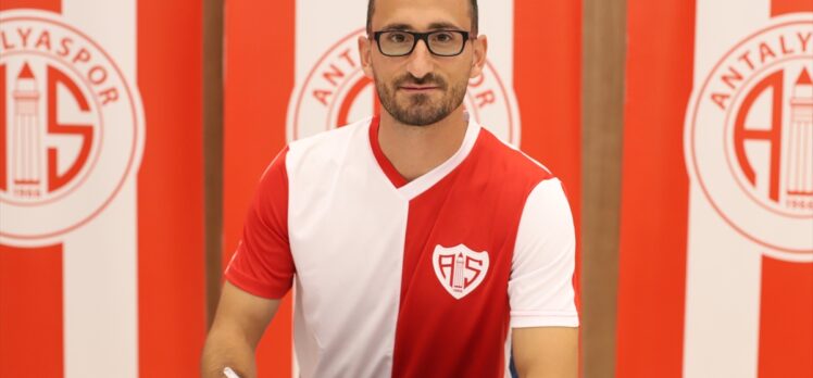 Antalyaspor, Erdoğan Yeşilyurt'u transfer etti