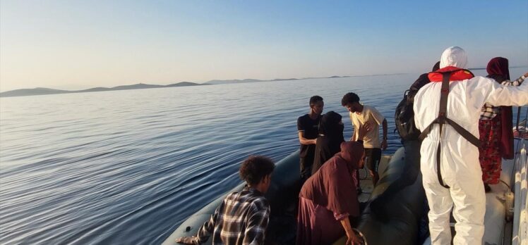 Ayvalık açıklarında 16 düzensiz göçmen yakalandı, 13 yabancı uyruklu kurtarıldı