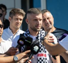 Beşiktaş'ın transfer görüşmelerine başladığı Ante Rebic, İstanbul'a geldi