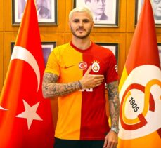 Galatasaray, Mauro Icardi ile 3 yıllık anlaşma sağlandığını açıkladı