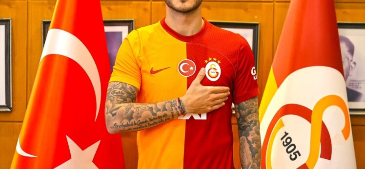 Galatasaray, Mauro Icardi ile 3 yıllık anlaşma sağlandığını açıkladı