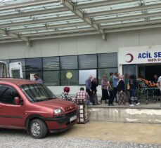 Kastamonu'da iki otomobilin çarpıştığı kazada 3 kişi yaralandı