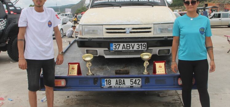 Modifiye araç tutkunları Amasya'da buluştu