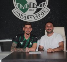 Sakaryaspor, savunma oyuncusu Erdi Dikmen'i transfer etti