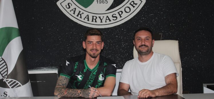 Sakaryaspor, savunma oyuncusu Erdi Dikmen'i transfer etti