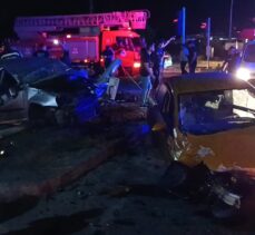 Tekirdağ'da taksi ile otomobilin çarpıştığı kazada 3 kişi yaraladı