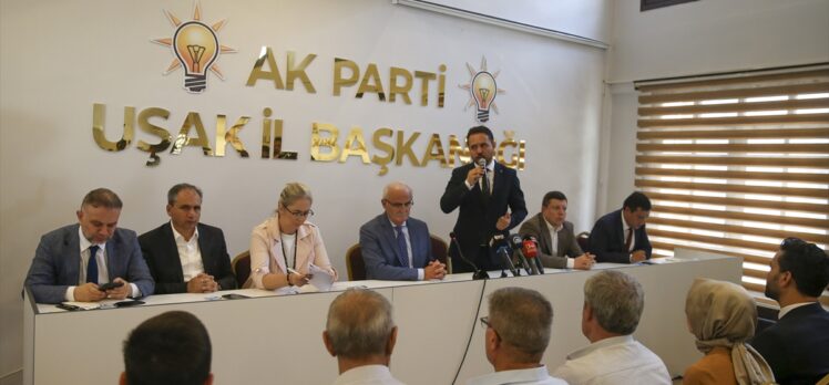 AK Parti Genel Başkan Yardımcısı Yılmaz, Uşak'ta partililerle buluştu: