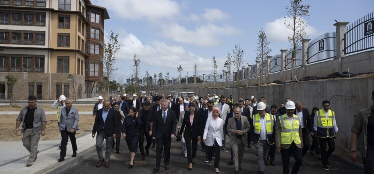 Bakan Göktaş, “Darülaceze Sosyal Hizmet Şehri Açılışa Doğru Basın Toplantısı”nda konuştu: