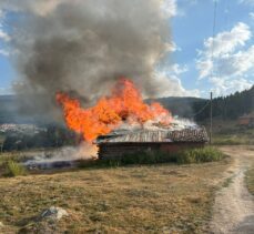 Bolu'da ahşap evde çıkan yangın söndürüldü