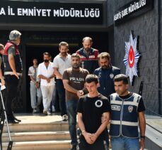 Bursa'da aranan 44 kişi şafak operasyonuyla yakalandı