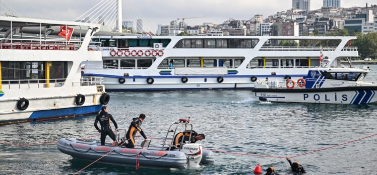 GÜNCELLEME – Eminönü'nde İETT otobüsü denize düştü