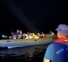 Fethiye açıklarında 19 düzensiz göçmen yakalandı