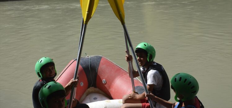 Hakkari Rafting Takımı, Türkiye Şampiyonası'na hazırlanıyor