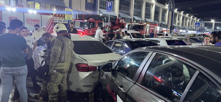 İstanbul'da alkollü sürücünün neden olduğu kazada iki kişi yaralandı