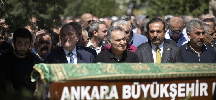 İYİ Parti Genel Başkanı Akşener, Dağıstan Coşkun'un cenaze törenine katıldı