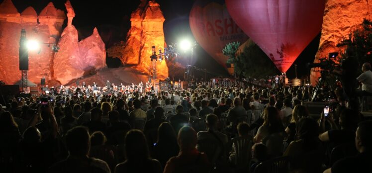 “Kapadokya Balon ve Kültür Yolu Festivali”nde gala konseri düzenlendi