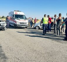 Konya'da iki aracın çarpıştığı kazada 7 kişi yaralandı