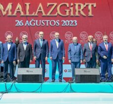 Cumhurbaşkanı Erdoğan, Malazgirt Zaferi'nin 952. Yıl Dönümü Kutlama Programı'nda konuştu: (2)