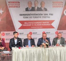 MHP Genel Başkan Yardımcısı Yönter, partisinin Üsküdar ilçe kongresinde konuştu: