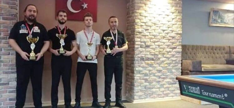 Samsun'da düzenlenen 3 Bant Bilardo Karadeniz Bölge Turnuvası sona erdi