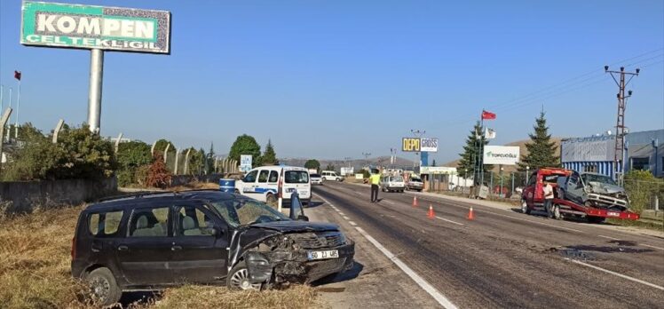 Tokat'ta iki otomobilin çarpıştığı kazada 1 kişi öldü, 3 kişi yaralandı