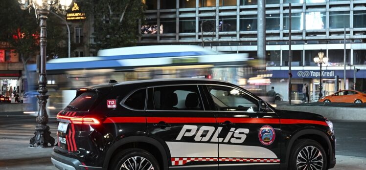 Ankara'da Yunuslar yerli otomobil Togg'la devriye görevine başladı