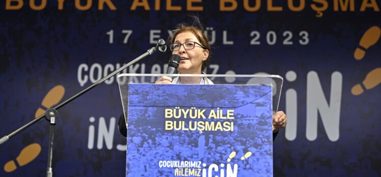 “Büyük Aile Buluşması” sessiz yürüyüşle tamamlandı