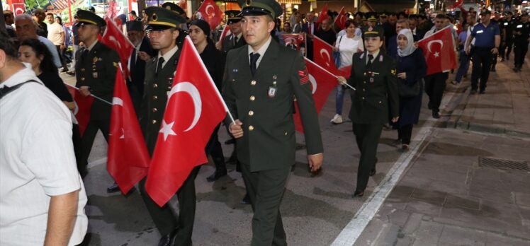 Büyük Önder Mustafa Kemal Atatürk'ün Sivas'a gelişi temsili olarak canlandırıldı