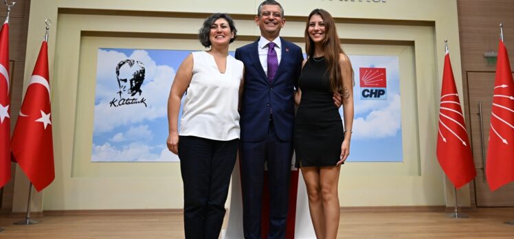 CHP Grup Başkanı Özel, Genel Başkanlığa adaylığını açıkladı: (1)