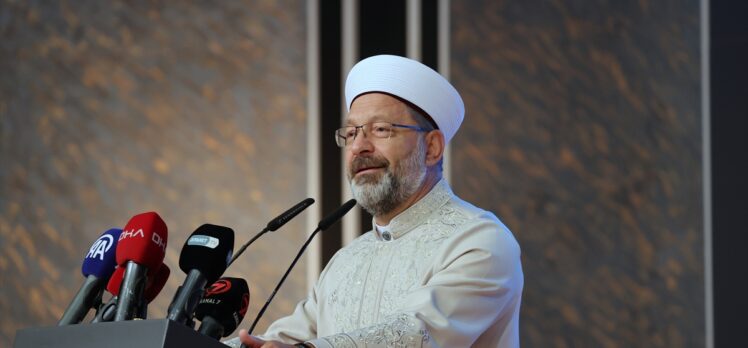 Diyanet İşleri Başkanı Erbaş Mevlid-i Nebi Haftası'nın tanıtım toplantısında konuştu: