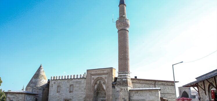 Dünya mirası ilan edilen Beyşehir Eşrefoğlu Camii'nin küresel tanınırlığı artacak