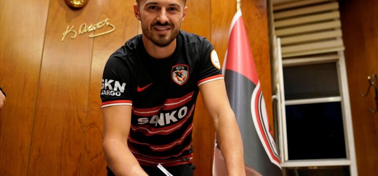 Gaziantep FK, İsviçreli golcü Albian Ajeti'yi transfer etti