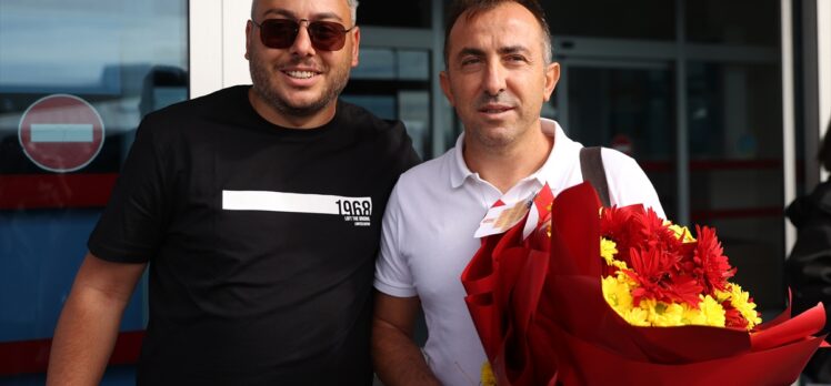 Kayserispor'un prensipte anlaştığı teknik direktör Recep Uçar, kente geldi: