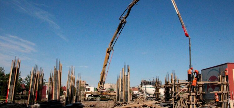 Kırgızistan'da Bişkek Türk Okulu ek derslik binasının temeli atıldı