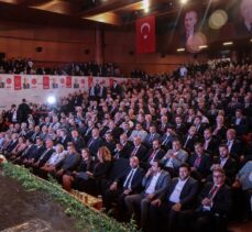 Aile ve Sosyal Hizmetler Bakanı Göktaş, Maltepe'de huzurevini ziyaret etti: