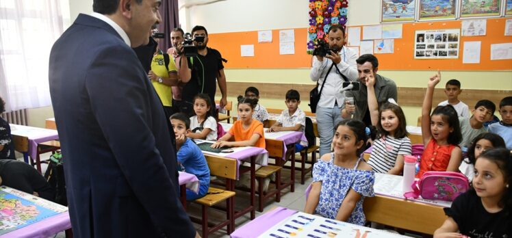 Milli Eğitim Bakanı Tekin, Hatay'da eğitim öğretim yılı açılış töreninde konuştu: