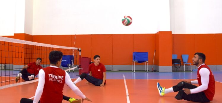 Oturarak voleybolda hedef altın madalya