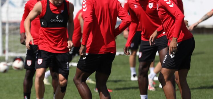 Samsunspor'un santrforu Dimata: “Hedefim Avrupa'nın en iyi forvetlerinden biri olmak”