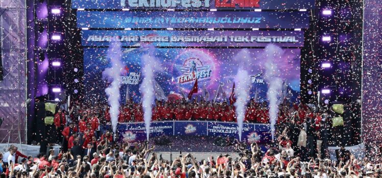 TEKNOFEST İzmir'in açılış töreni yapıldı