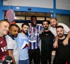 Trabzonspor'un transfer görüşmelerini sürdürdüğü Paul Onuachu, Trabzon'a geldi