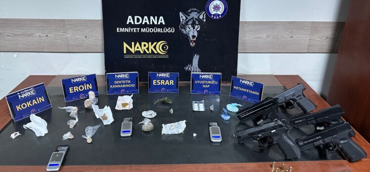 Adana'da uyuşturucu operasyonunda yakalanan 2 şüpheli tutuklandı