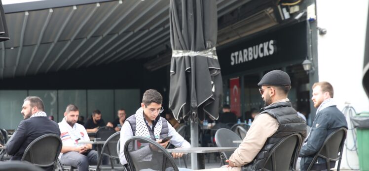 AK Parti Gençlik Kollarından, Türkiye genelindeki Starbucks şubelerinde protesto