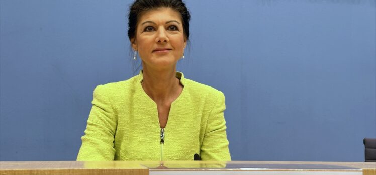 Almanya'da Sol Partiden istifa eden Wagenknecht, parti kuracağını açıkladı