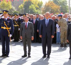 Bakan Özhaseki, Kayseri'de çelenk sunma töreninde konuştu: